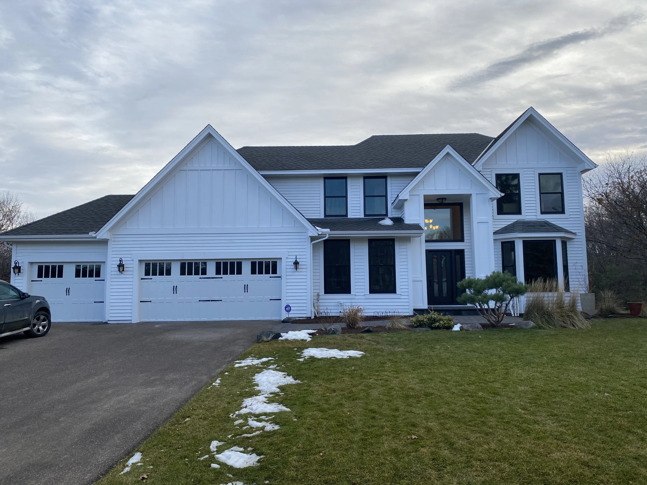 Residential Painting project by Maki Painting & Maintenance